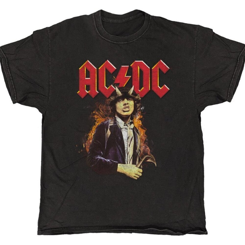 ACDC Angus Flames Vintage Style Rock Graphic Unisex T-Shirt .